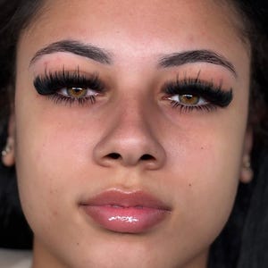 Cat Eye Wispy Lash Mapping