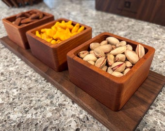 Snack Serving Bowl 3 Piece Set: Cherry Bowls with Walnut Base
