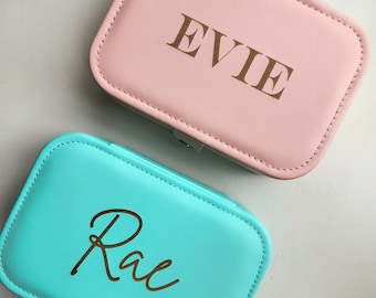 Personalized jewelry box Custom Jewelry Boxes Bridesmaid Jewelry Box Travel Jewelry Case, Custom Name Jewelry box