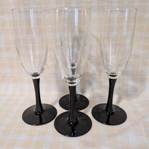 Arcoroc Luminarc of France Champagne Glasses.