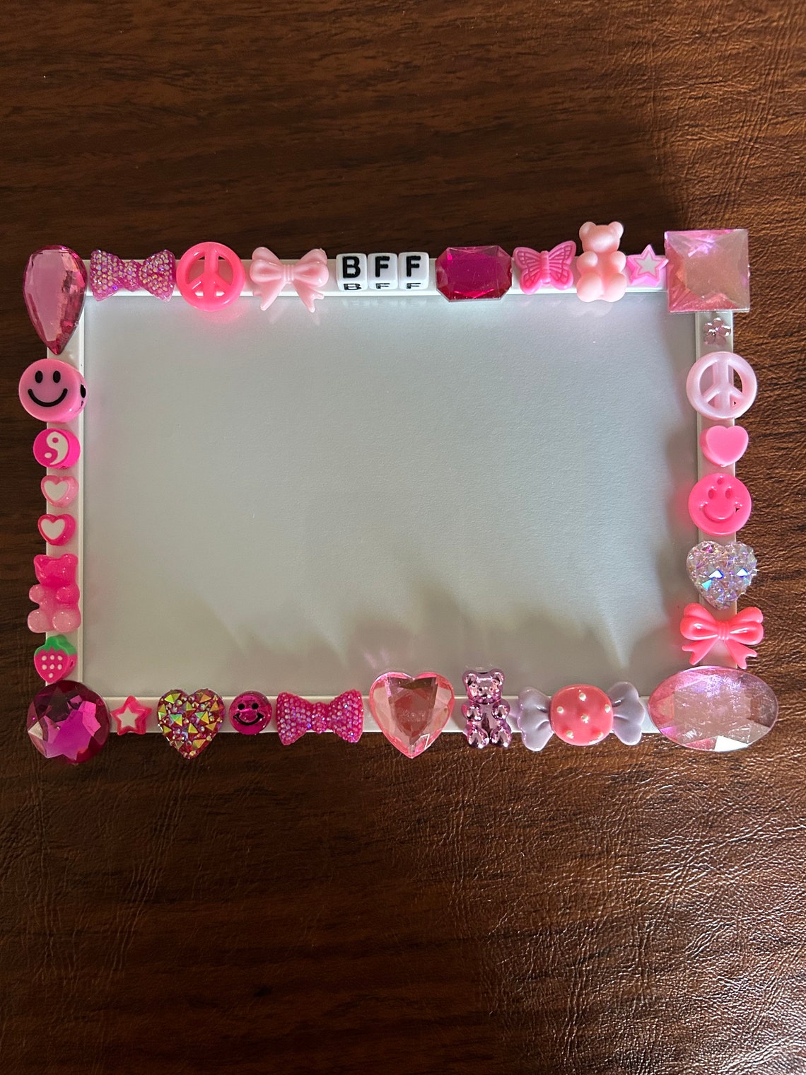 Fabric Embellished Handmade Photo Frame (8 x 6 in) 04