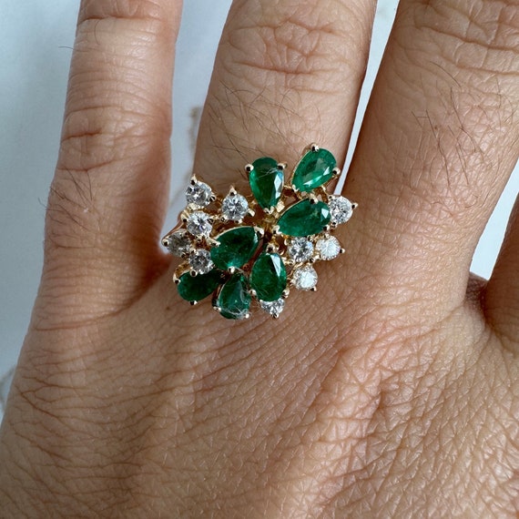 14K Emerald and Diamond Ring - image 1