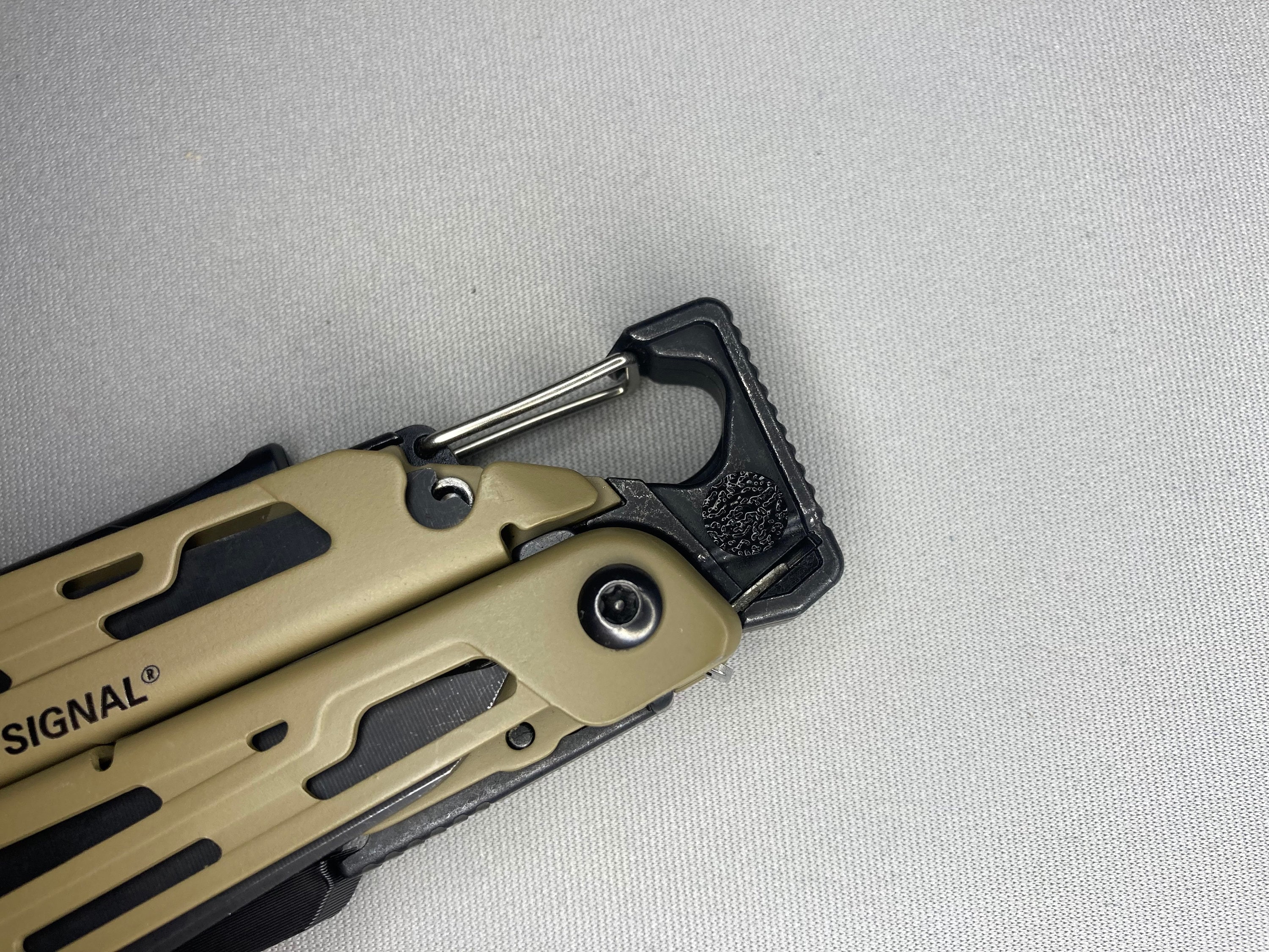 2x Leatherman Signal Magnetic Bit Holder