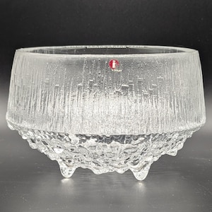 Iconic Finnish mid Century Iittala Ultima Thule Glass Bowl by Tapio Wirkkala 1970s