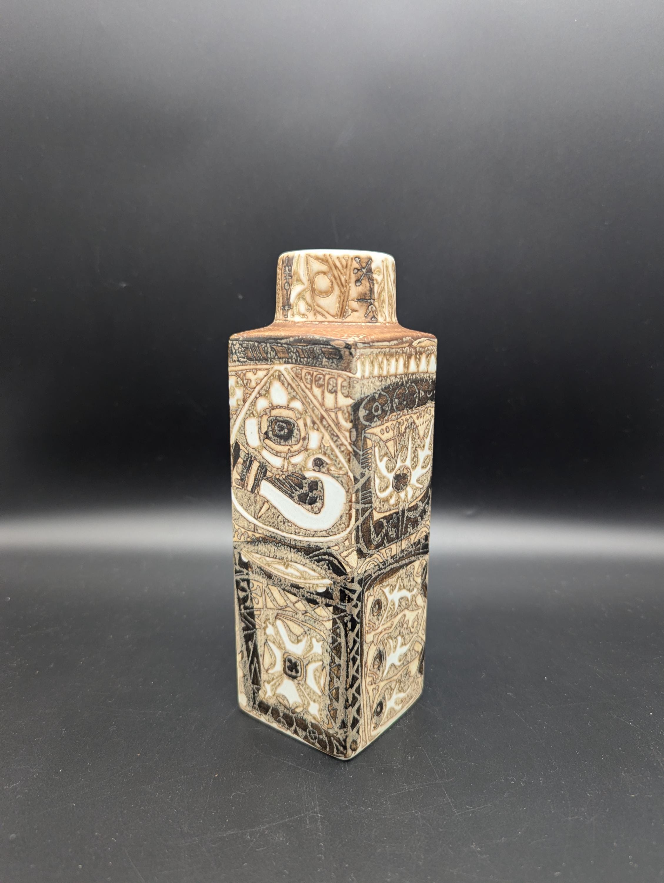 Royal Copenhagen Baca Vase — Nils Thorsson — Shape 719/3257 — C