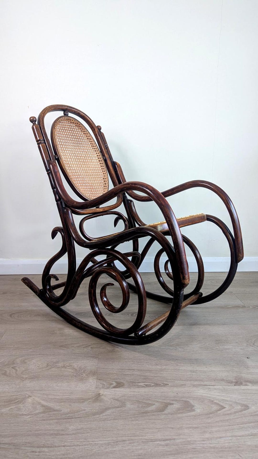 Antique Bentwood Rocking Chair Attributed to Josef Hofmann (1896–1907 ...