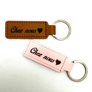 Porte-clés personnalisé cuir, gravure laser pour cadeau original - Mariage, baptême, anniversaire, fête,.... Livraison gratuite