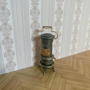 Heidi Ott Stove Collectible, for a Dollhouse 1:12