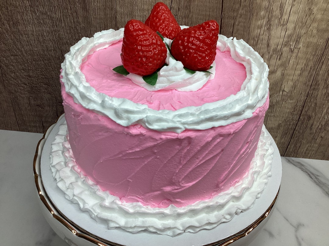 トップブランドのファッション Faux Strawberry Cake 6”/8” - Etsy テープ・マスキングテープ