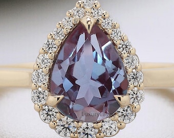 Vintage pear Alexandrite Engagement Ring 1.08 CT Pear Shaped Halo Set Ring For Her Anniversary Gift Ring unique wedding ring For women LL520