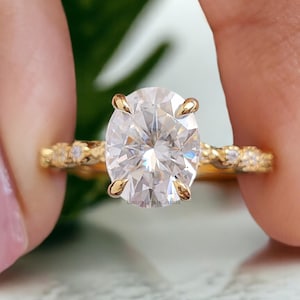 Oval Cut Moissanite Engagement Ring 1.85 CT Colorless Oval Moissanite Bridal Wedding Ring 14K Solid Gold Proposal Ring Gift For Her LL283