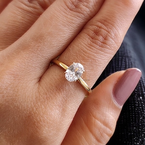 7.00 X 5.00 MM Oval engagement ring Gold ring Silver ring Promise ring Oval Diamond ring Simulant ring Solitaire ring Gift for her LL62