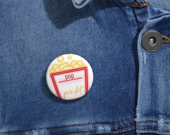 Attitude Pin Bold Metal Button mit Sicherheitsnadel für ""Unapologetic Style Statements"""