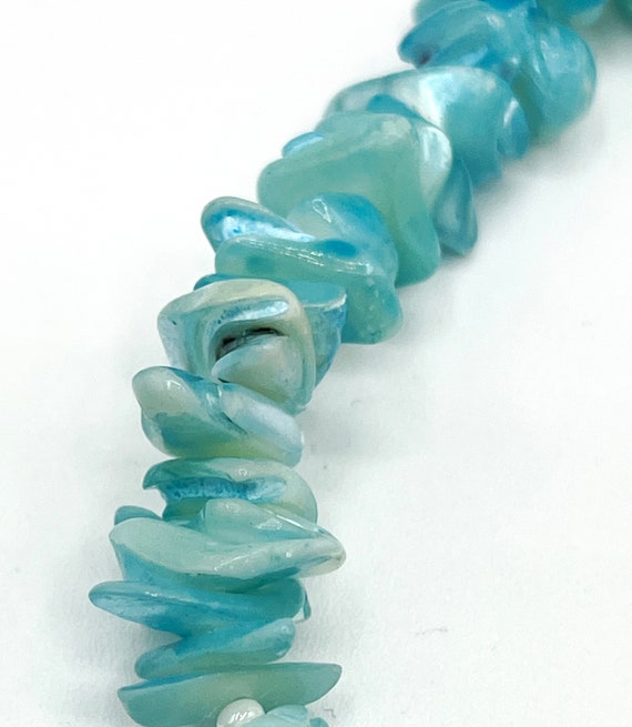 Light Blue Strand of Stones with Pearly White Flo… - image 4