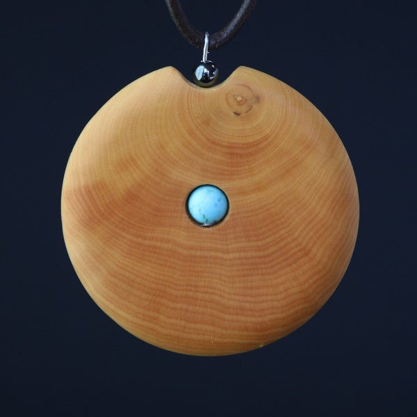 Collier en bois : buis d'Ardèche