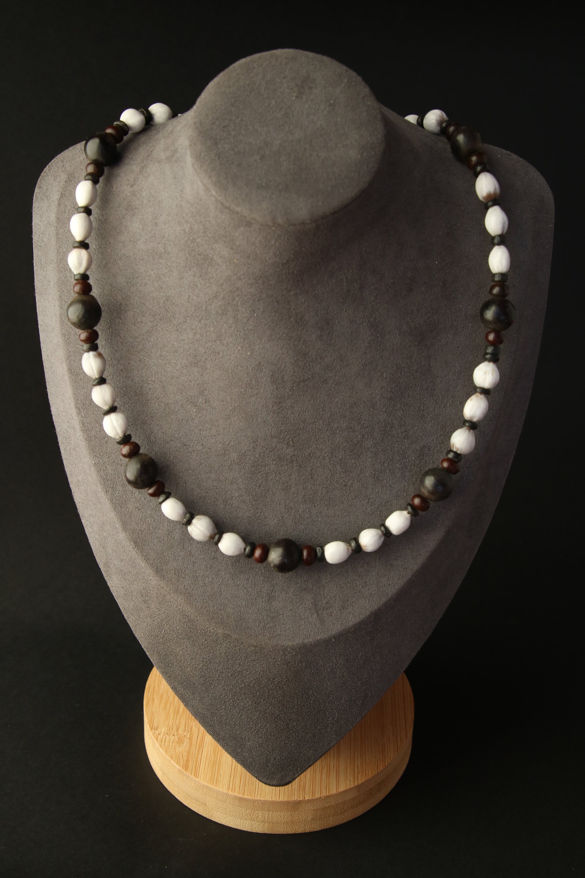 Collier De Perles En Graines Naturelles - Style Africain, Vert, Occasion, Bijou Ethnique Et Unique
