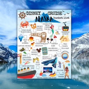 Puede incluir: Un póster de lista de deseos de Disney Cruise Alaska con ilustraciones de un cangrejo, orejas de Mickey Mouse, una sirena y un barco. El póster incluye texto como "Encuentra cangrejos en Ketchikan" y "Conviértete en un buscador de caminos".
