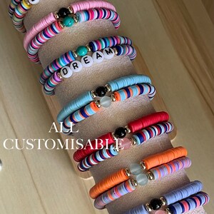 CONJUNTO de DOS pulseras de nombre personalizado / pulsera de cuentas Heishi / pulsera de amistad