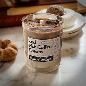 Iced Irish Coffee Cream Candle – Realistische sojakaars met ijsblokjes, aanpasbaar label met je naam of een tekst, 8 oz-glas