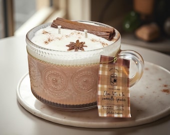 Vela Chai con Canela y Latte – Vela de Soja Acogedora de Primavera en Taza de Vidrio Reutilizable de 400 ml, 2 Mechas, Regalo para el Día de la Madre, Decoración Cálida para el Hogar