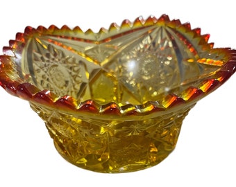 Vintage LE Smith Amberina Glass Bowl Heritage Hob Star Sawtooth Edge 6 1/4"