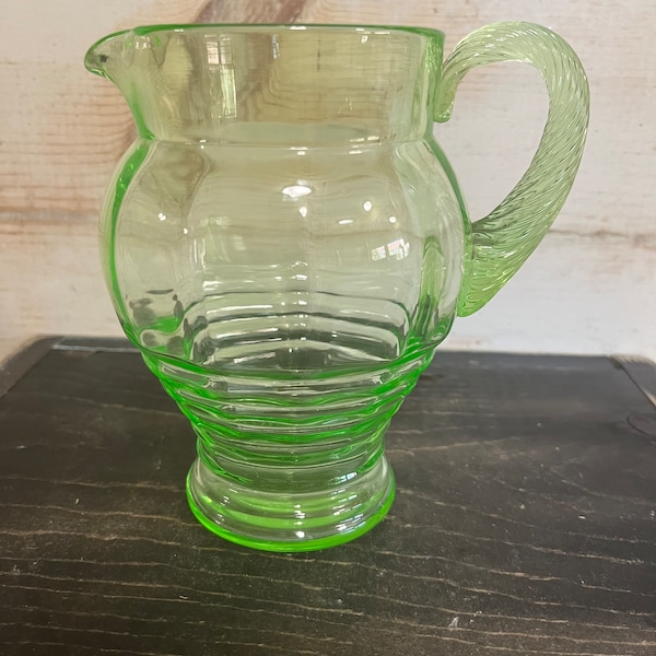VINTAGE Vaseline | Uranium green glass pitcher with swirled handle | small jug | 1930’s circa | Depression glass | Glowy glass