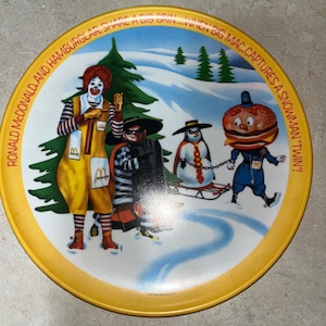 Vintage 1977 McDonald’s, Ronald McDonald, Hamburglar, Big Mac, Collectible, Dinner Plate | Advertisement | Collectible | Nostalgic