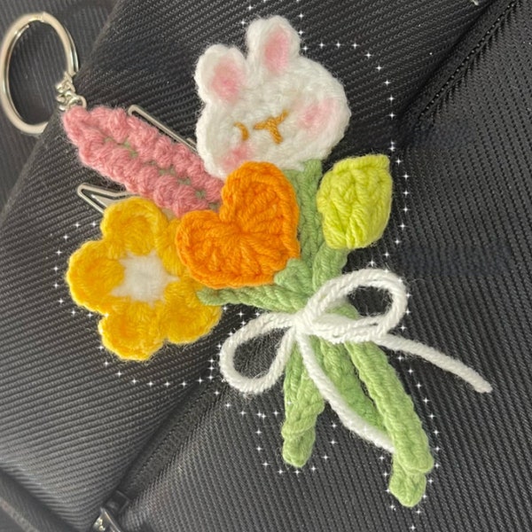 Crochet Mini Bouquet Keychain Pattern, No-sew Crochet Pattern, Pretty Bouquet Crochet, Crochet Flower Pattern, Crochet Gift For Girlfriend