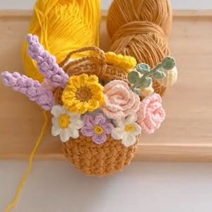 かぎ針編みのミニ植木鉢のパターン、かわいい植木鉢のかぎ針編み、縫わないかぎ針編みのパターン、かぎ針編みの花のパターン、ガールフレンドへのかぎ針編みのギフト