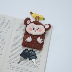 Monkey Key Holder Crochet PDF Pattern - Beginner Friendly Crochet Monkey Keychain Pattern - Amigurumi Monkey Crochet - Cute Key Holder