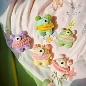 Easy Crochet Monster Keychain PDF Pattern, Crochet Funny One-Eyed Monster Amigurumi Tutorial, Funny Animal Keychain Crochet Halloween