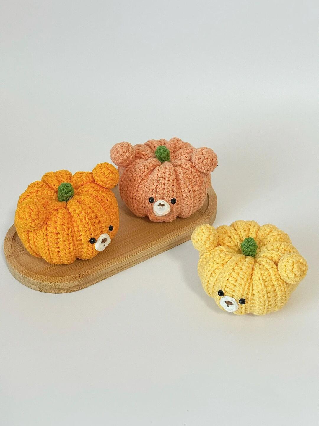 ハロウィンかぼちゃのクマのかぎ針編みパターン、ハロウィン用の