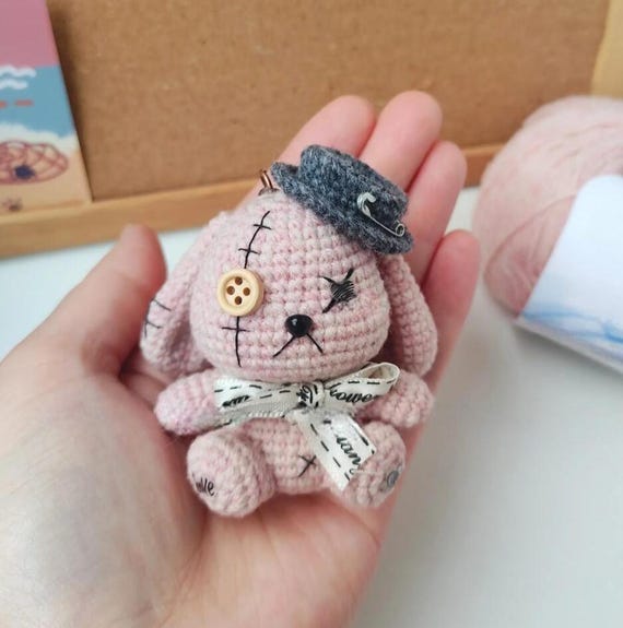 Halloween Bunny Crochet PDF Pattern, Spooky Bunny Amigurumi Crochet, Easy Crochet Small Plushie Halloween, Creepy Bunny Halloween Gift