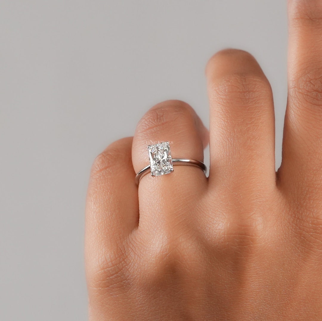 2 CT Radiant Cut Lab Grown Diamond Ring | Color GH | Clarity VS