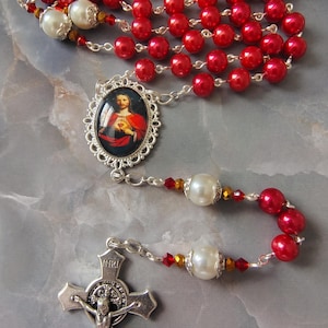 Sacred Heart of Jesus Rosary, Bordeaux Red Catholic Rosary, Saint Benidict Crucifix Handmade Devotional Gift Men&#39;s Gift Father&#39;s Day Gift