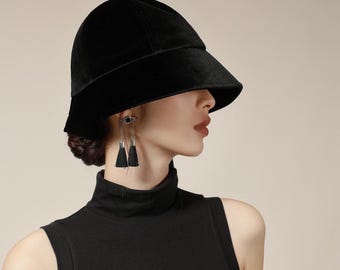 Luxe Velvet Bucket Hat: Winter Fashion Designer Hat