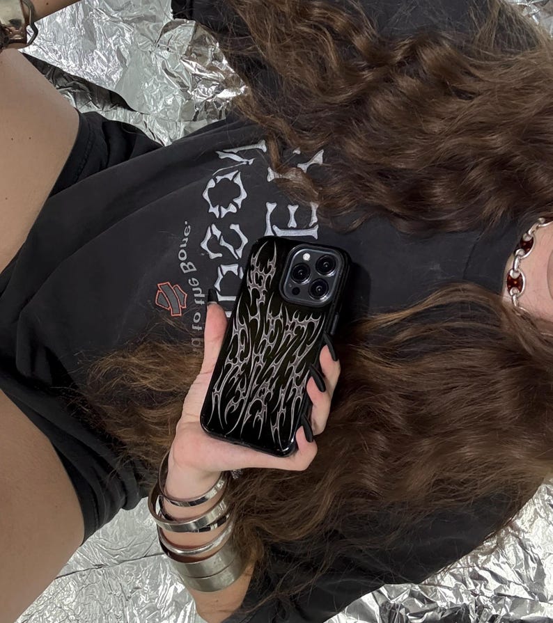 Funda para teléfono MagSafe negra Cyber Sigilism imagen 4