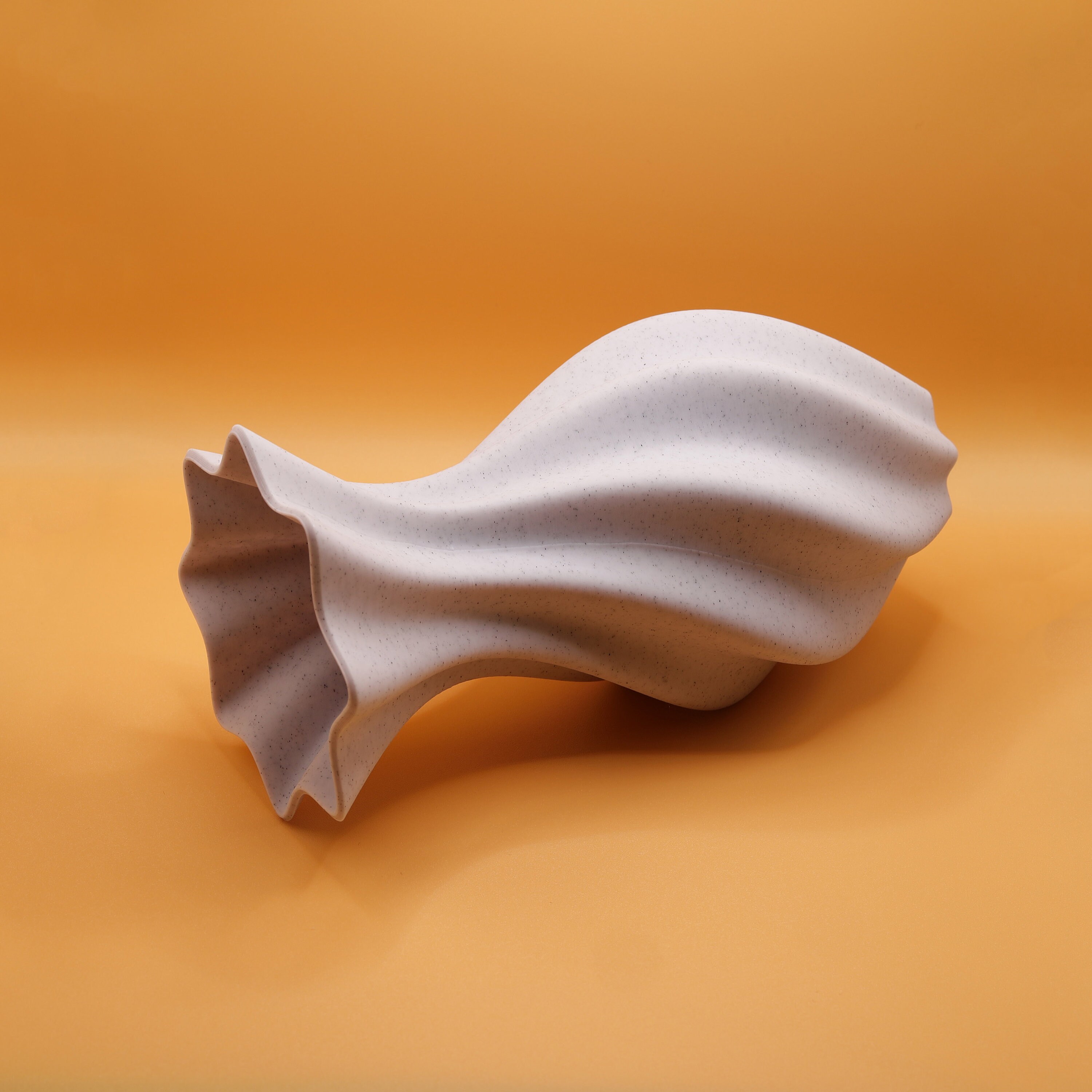 Unique 3D Printed Twisted Vase - Handcrafted Home Decor Statement Piece ...