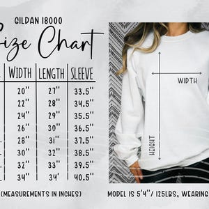 K&ouml;nnte beinhalten: Gr&ouml;&szlig;entabelle f&uuml;r ein Gildan 18000 Sweatshirt, mit Ma&szlig;en in Zoll. Die Tabelle umfasst die Gr&ouml;&szlig;en S bis 5XL und gibt die Ma&szlig;e f&uuml;r Breite, L&auml;nge und &Auml;rmel an. Ein Model, das ein Sweatshirt in Gr&ouml;&szlig;e L tr&auml;gt, ist abgebildet.