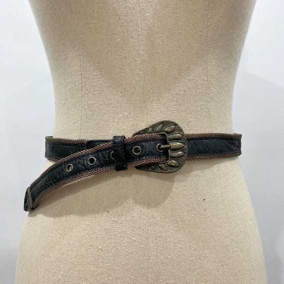Vintage Black Leather Women’s Belt with Silver and Bronze Metal Buckle Vintage Black Leather Belt With Silver Engraved Military  main image 3