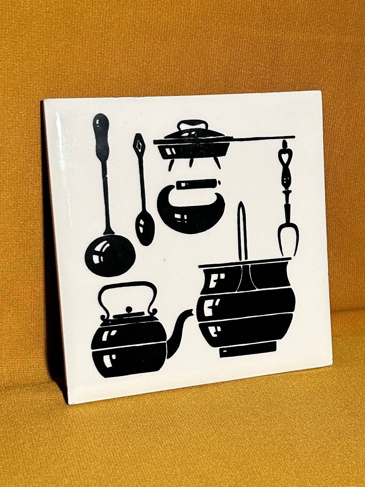 Stylish MCM Black and White Tile with Retro Kitchenware Design