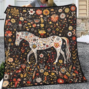 Horse & Floral Quilt Blanket: Vintage Style Boho Decor