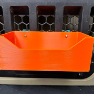 Gunner Kennel door basket - Intermediate & Large  - Gunner Kennel Accessories