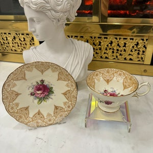Hammersley & co China 1920&#39;s Mehndi Lace Floral Teacup and Saucer