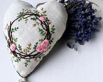 Handmade linen sachet filled with lavender, Hand-embroidered scented bag, Heart-shaped home decoration, aroma gift