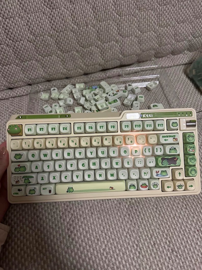 Froggie PBT Keycaps Set: 142-key Dye Sub Cherry Profile - Etsy