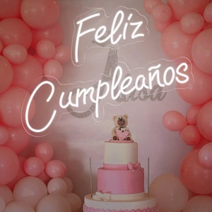 Letrero de neón de Feliz Cumpleaños, arte de pared con forma de pastel de cumpleaños español para madre, luz de neón LED de Feliz Cumpleaños, decoración del hogar, decoración de pared de habitación, telón de fondo para fiesta