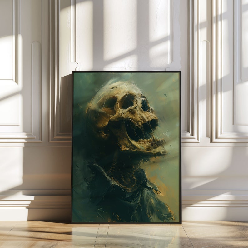 Op de afbeelding: Een schilderij van een schedel met een donkergroene en bruine achtergrond. De schedel is geel en heeft een gapende mond.
