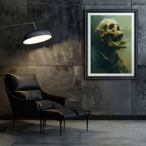 Op de afbeelding: Een zwarte leren fauteuil met een bijpassende voetenbank staat in een kamer met een donkergrijze muur. Een ingelijst afdruk van een schedel met een groene en gele achtergrond hangt aan de muur.