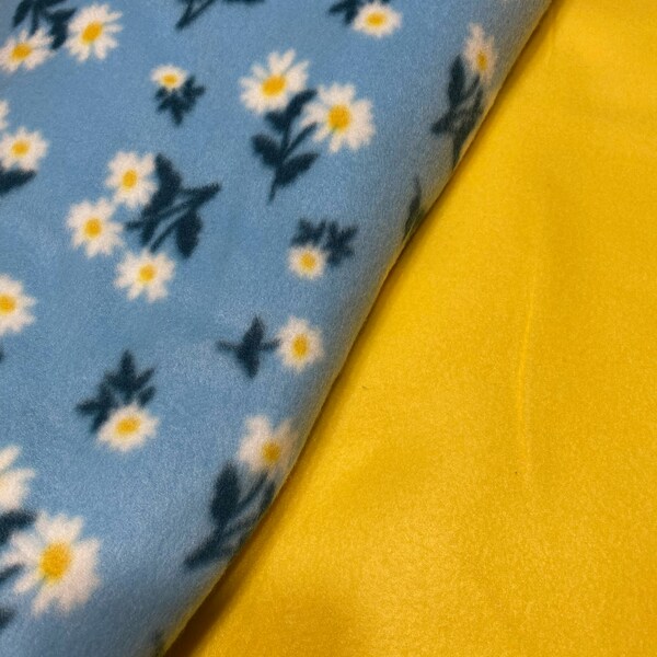 Fleece Guinea Pig Cage Liners and Accessories-Reversible-Blue and Yellow Flowers